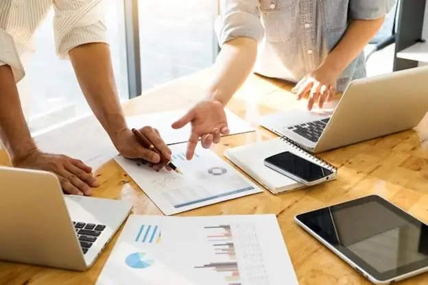Website Development Project Management: A Complete Guide